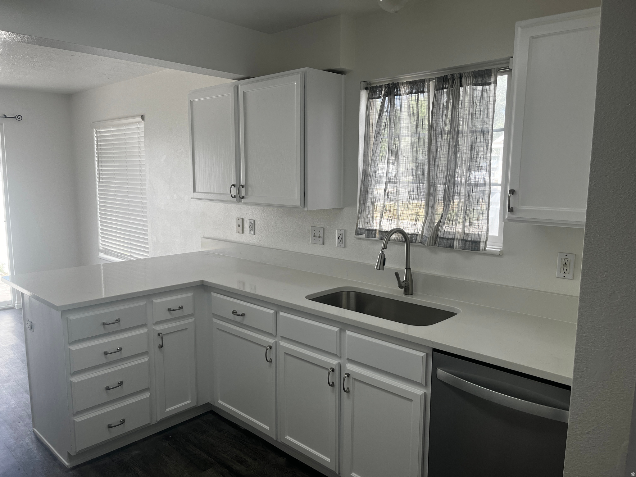 RIDERWOOD VILLAGE - Residential