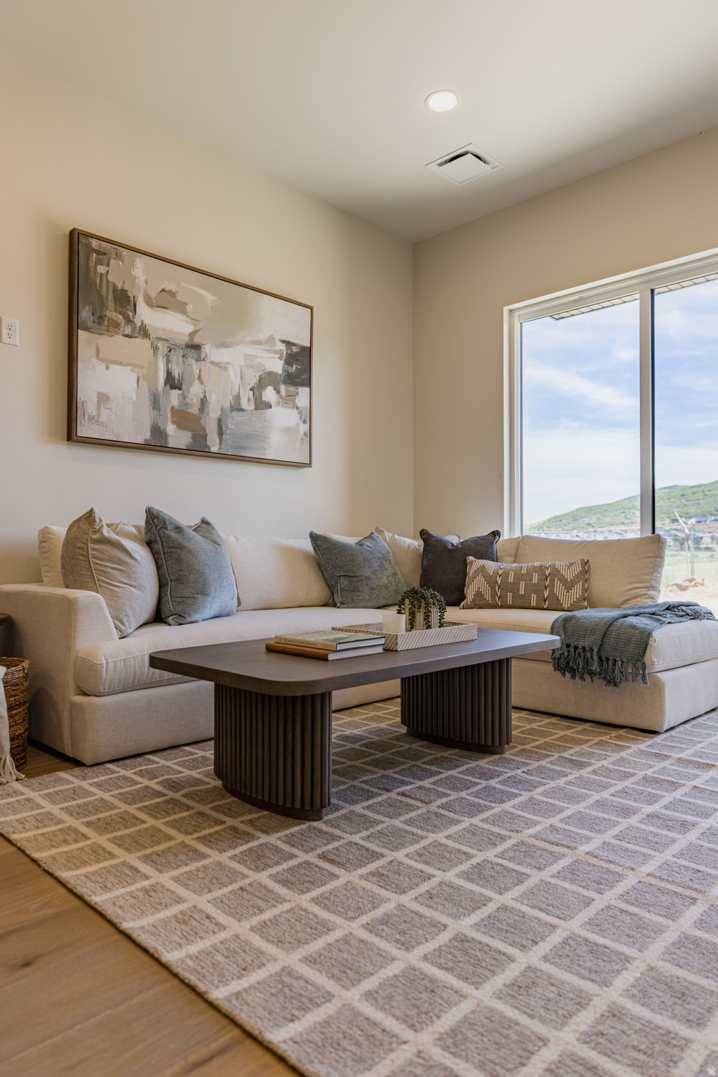 STUDIO CROSSING TOWNHOMES - Residential