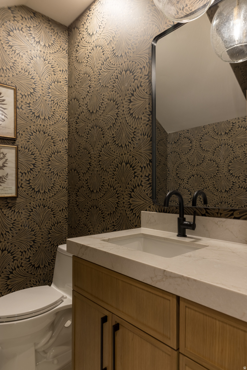 STUDIO CROSSING TOWNHOMES - Residential