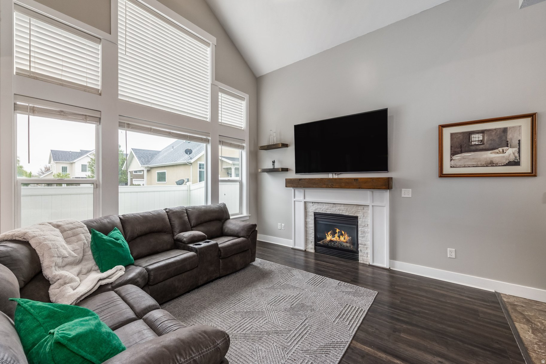 RESIDENCES AT PARK AVENUE - Residential