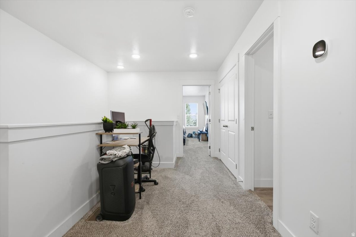 WOODMORE POINTE SUBDV - Residential