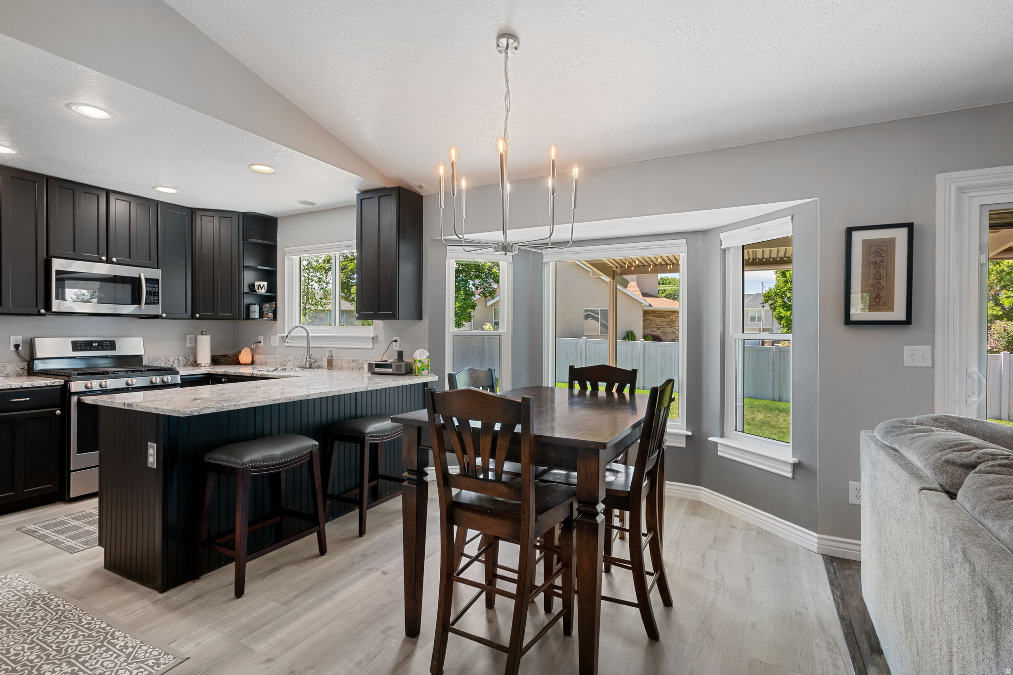 COUNTRY PARK LOT 128 - Residential