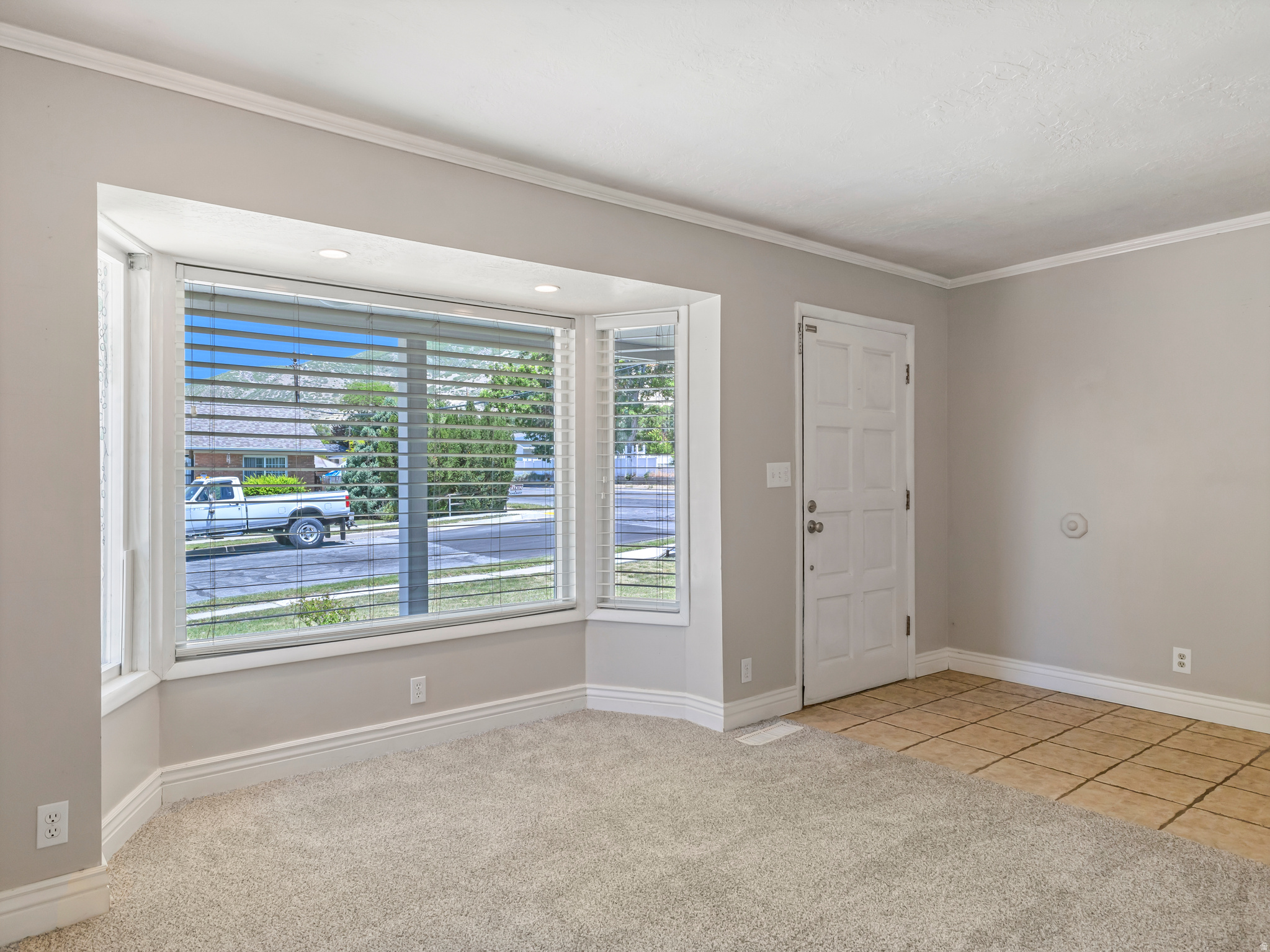 RANDALL WAY - Residential