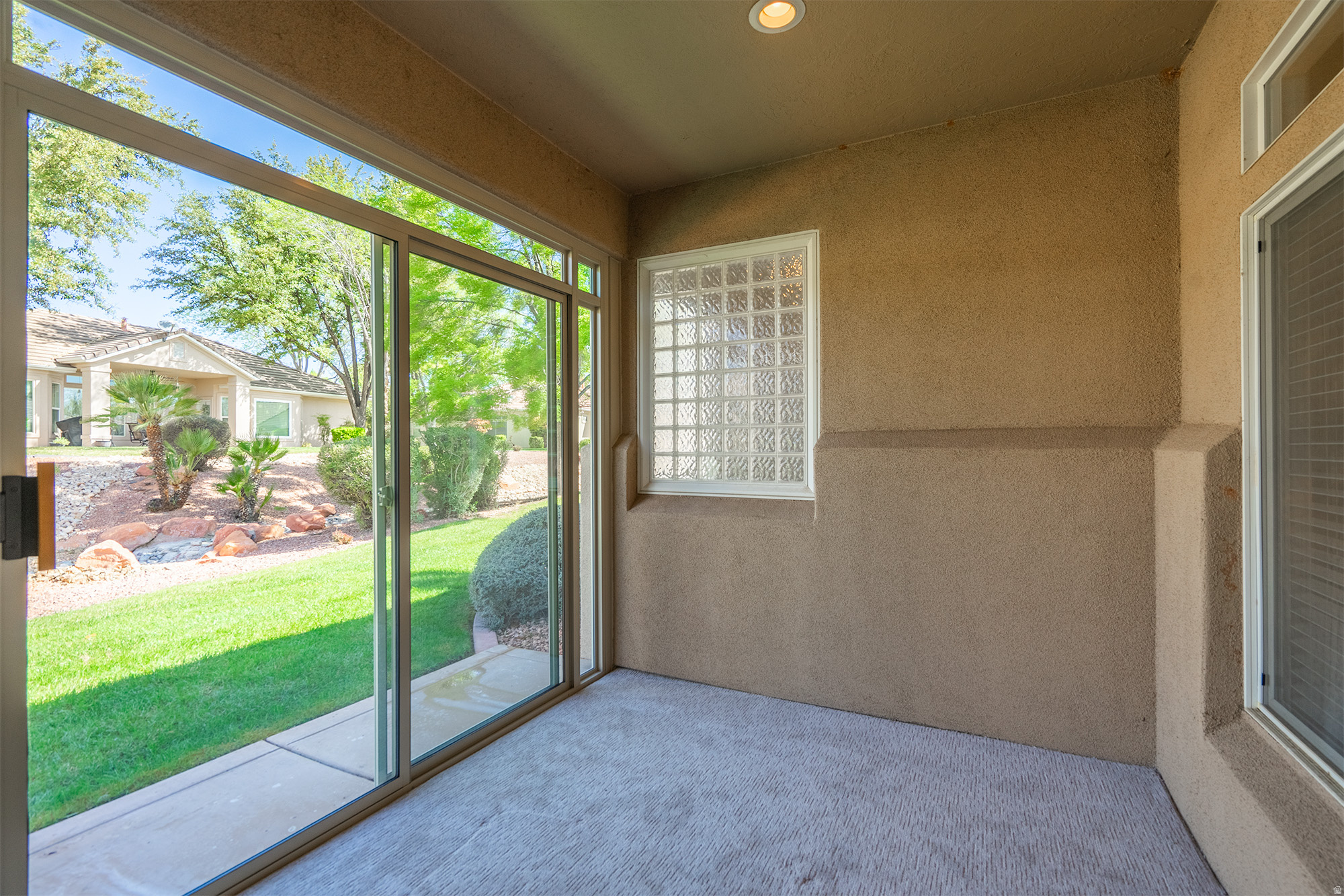 LAGUNA AT GREEN SPRINGS - Residential