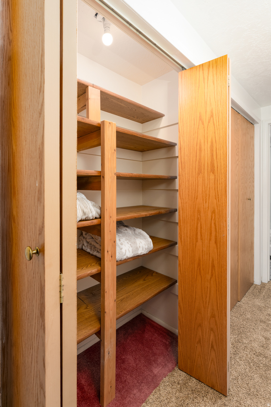COLONY WEST - Residential