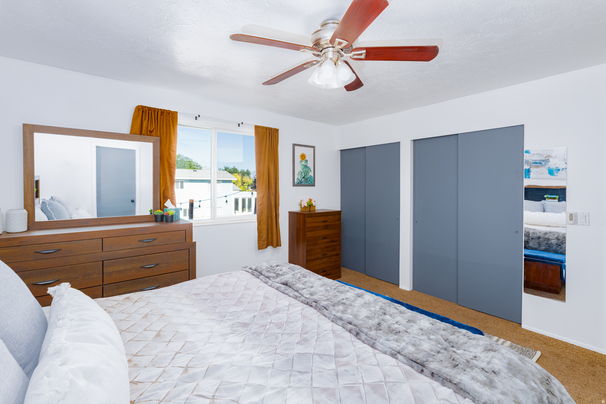 COLONY WEST - Residential
