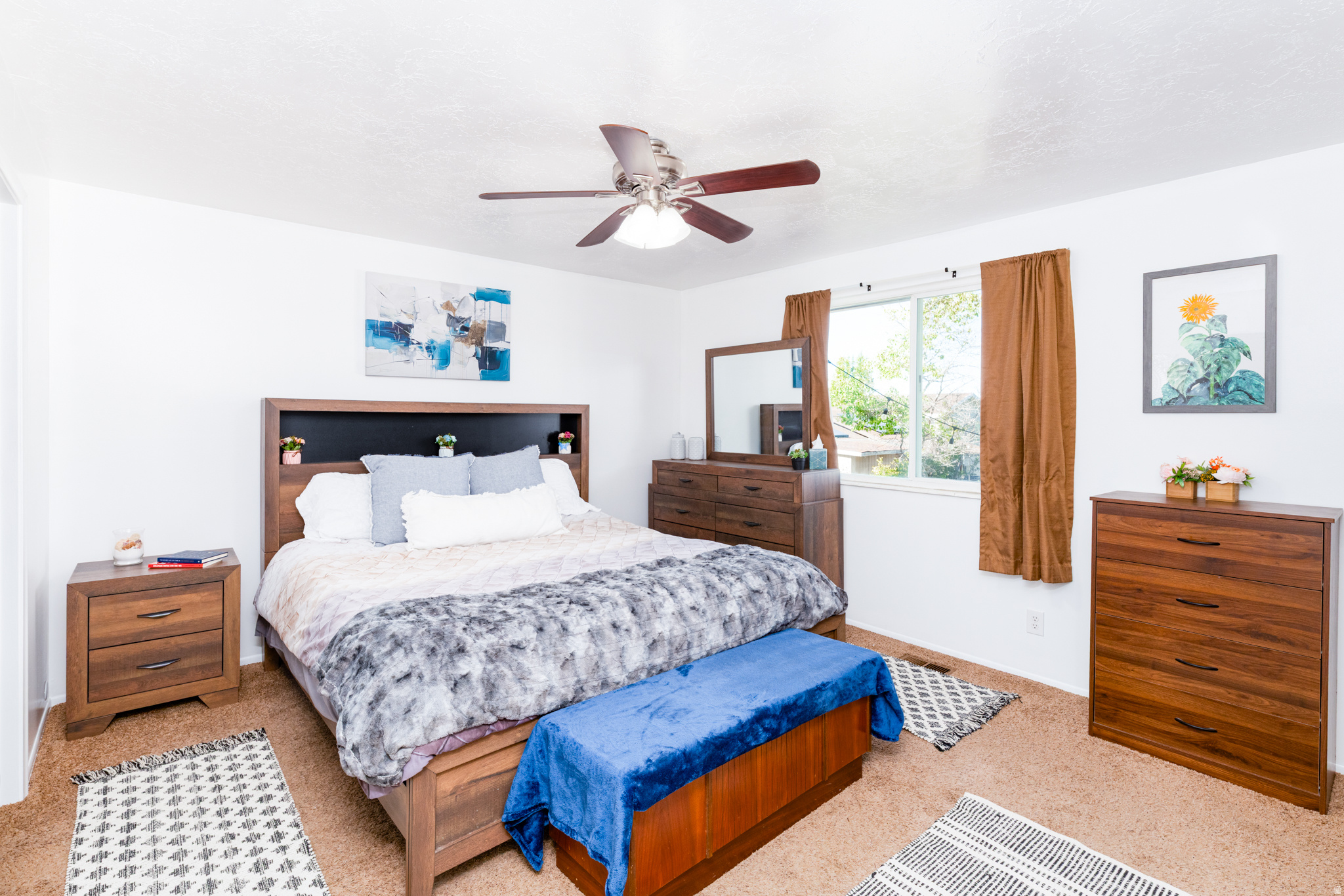 COLONY WEST - Residential