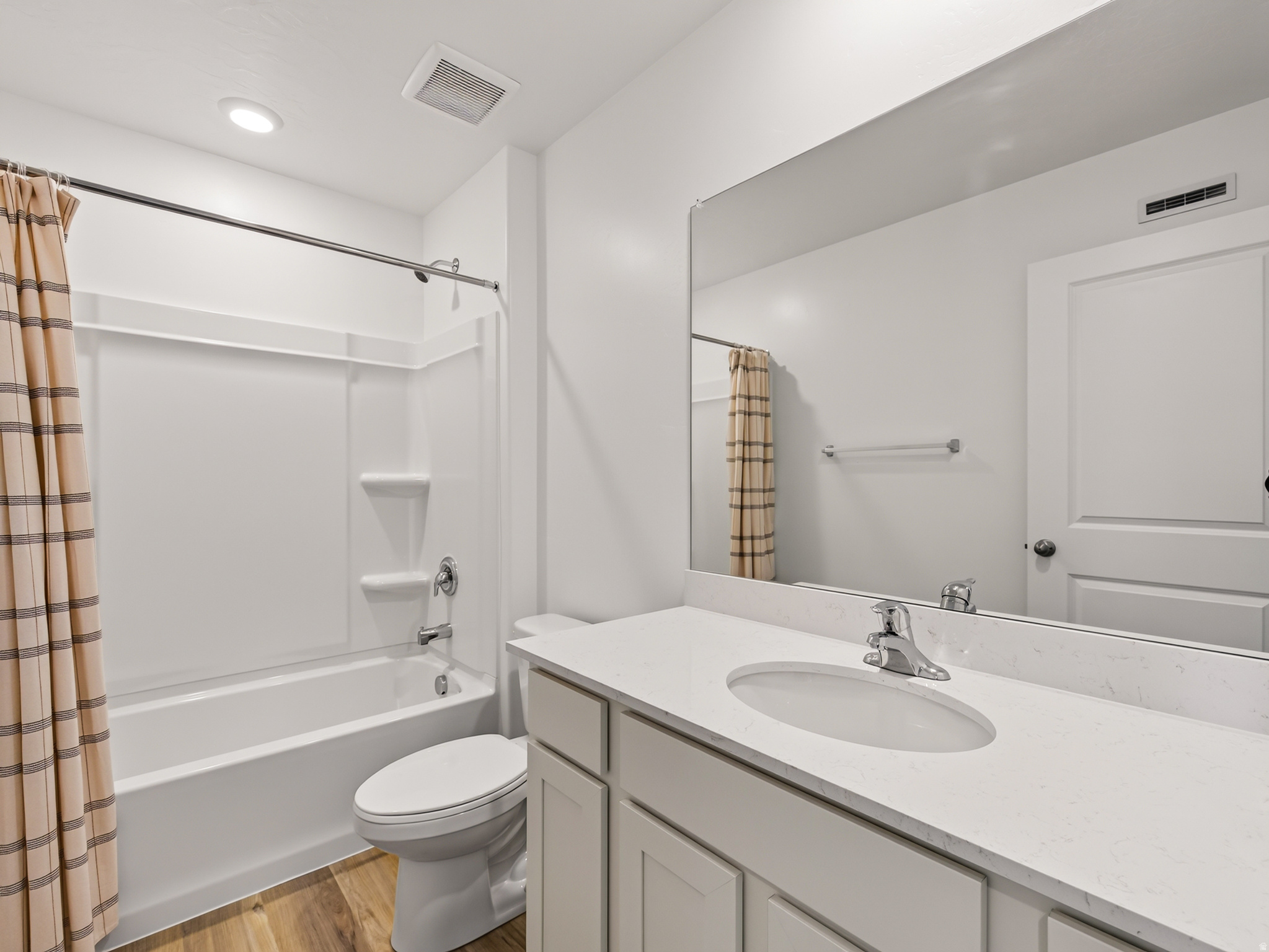 VIRIDIAN - Residential