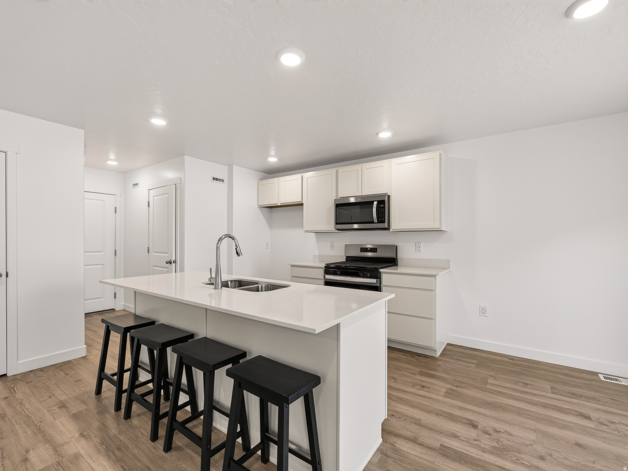 VIRIDIAN - Residential