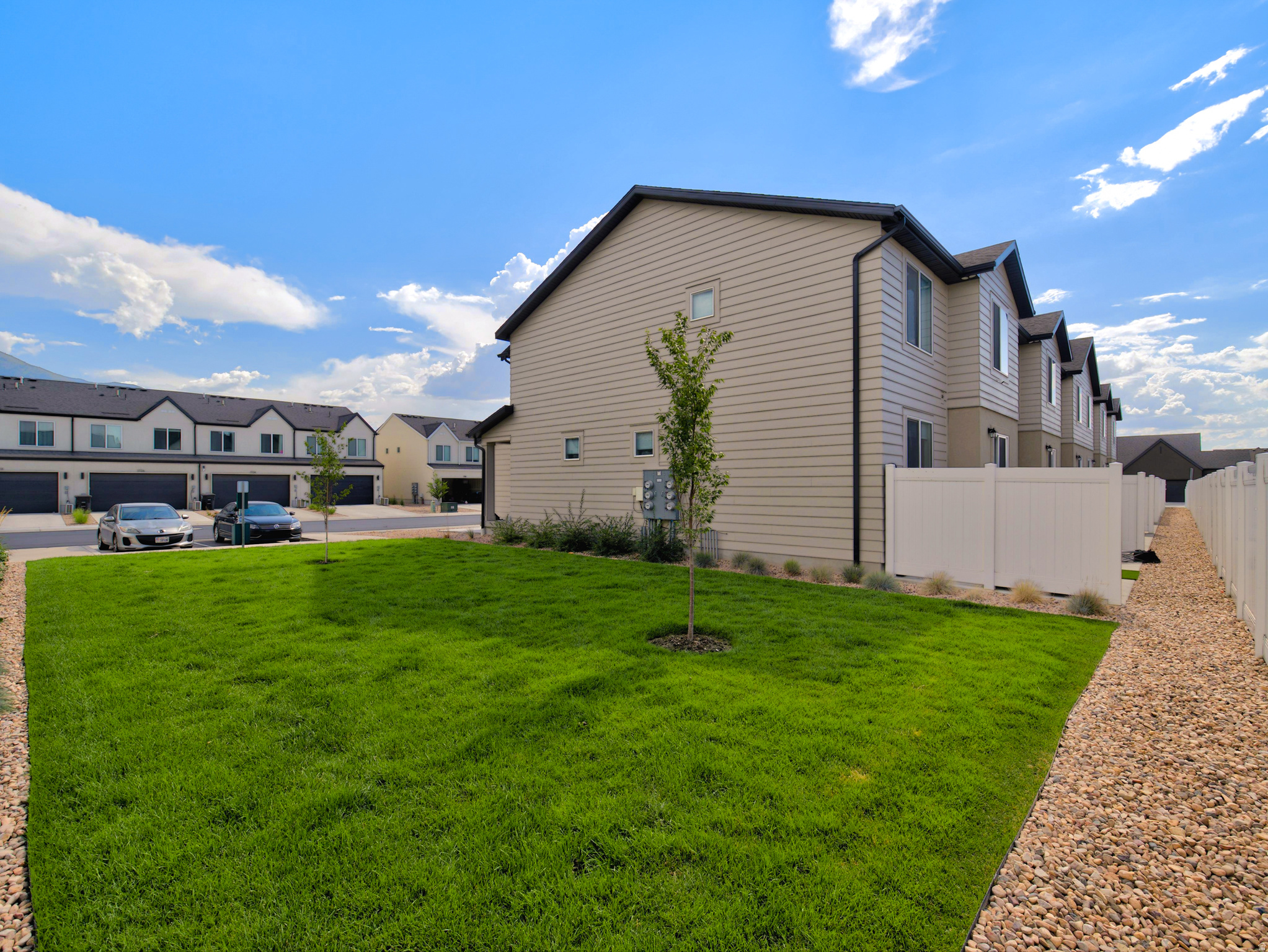 VIRIDIAN - Residential