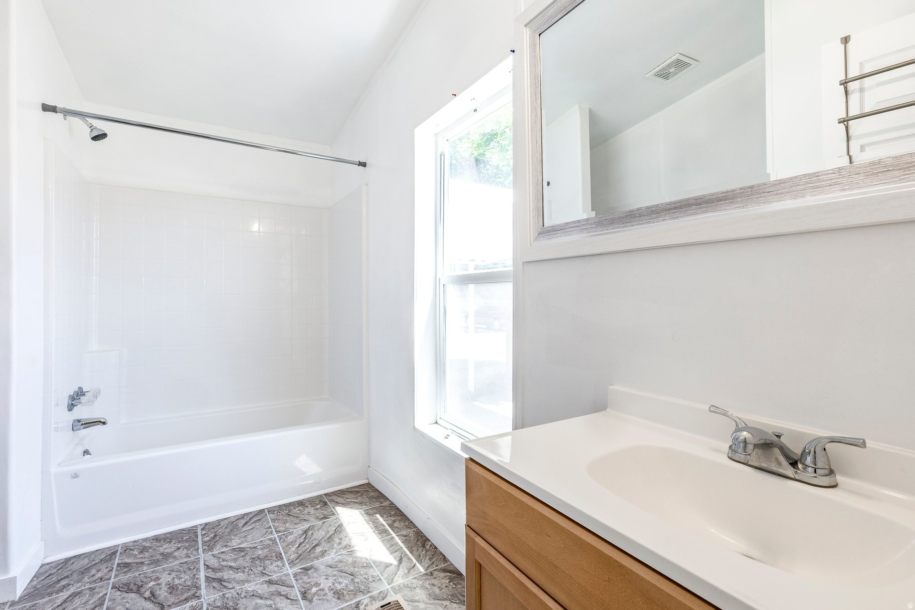 QUAIL RIDGE - Residential