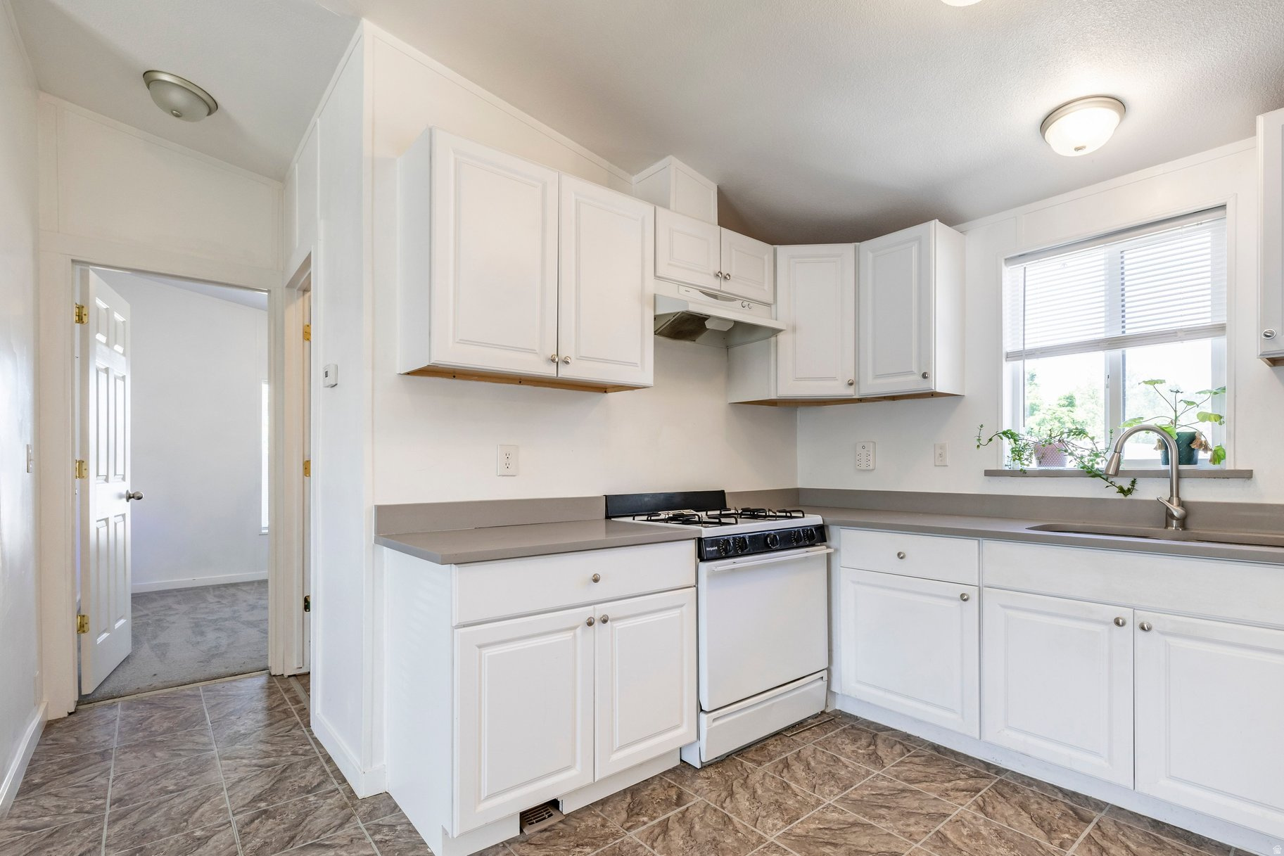 QUAIL RIDGE - Residential