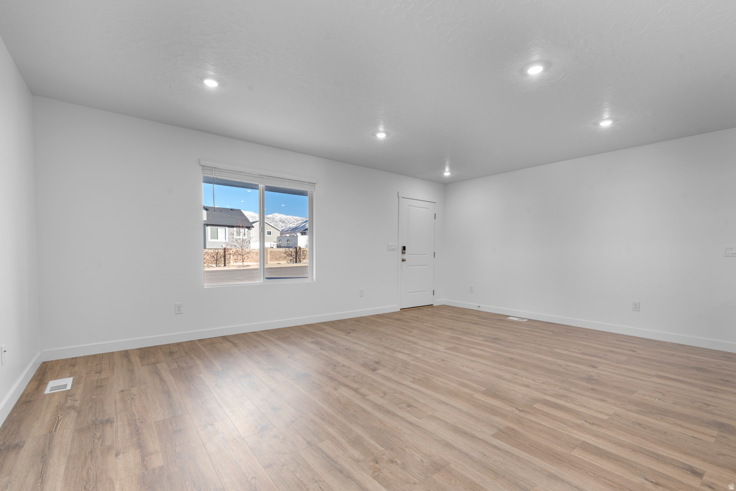 VIRIDIAN - Residential