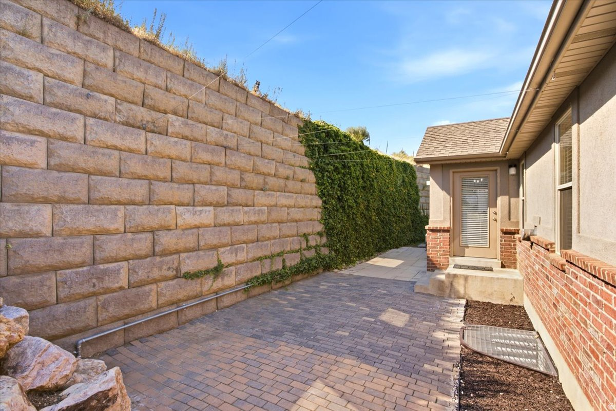 ELM GROVE - Residential