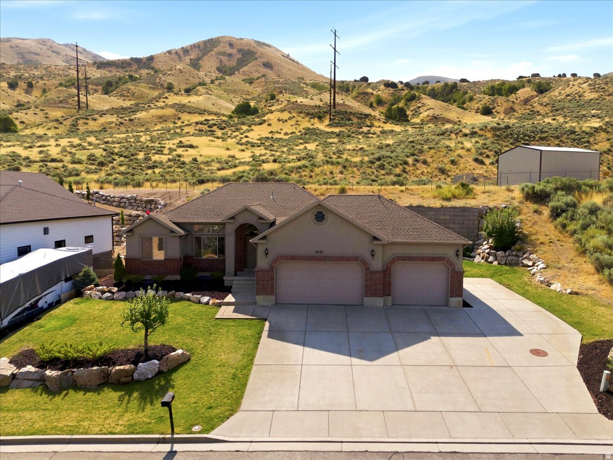 ELM GROVE - Residential