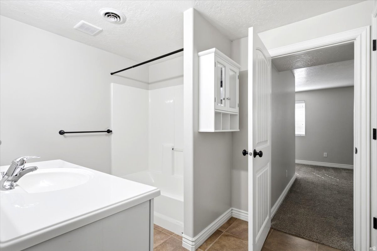 ELM GROVE - Residential