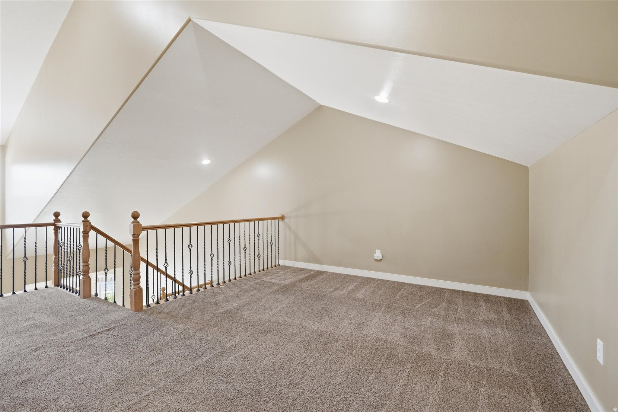 LEXINGTON VILLAGE - Residential