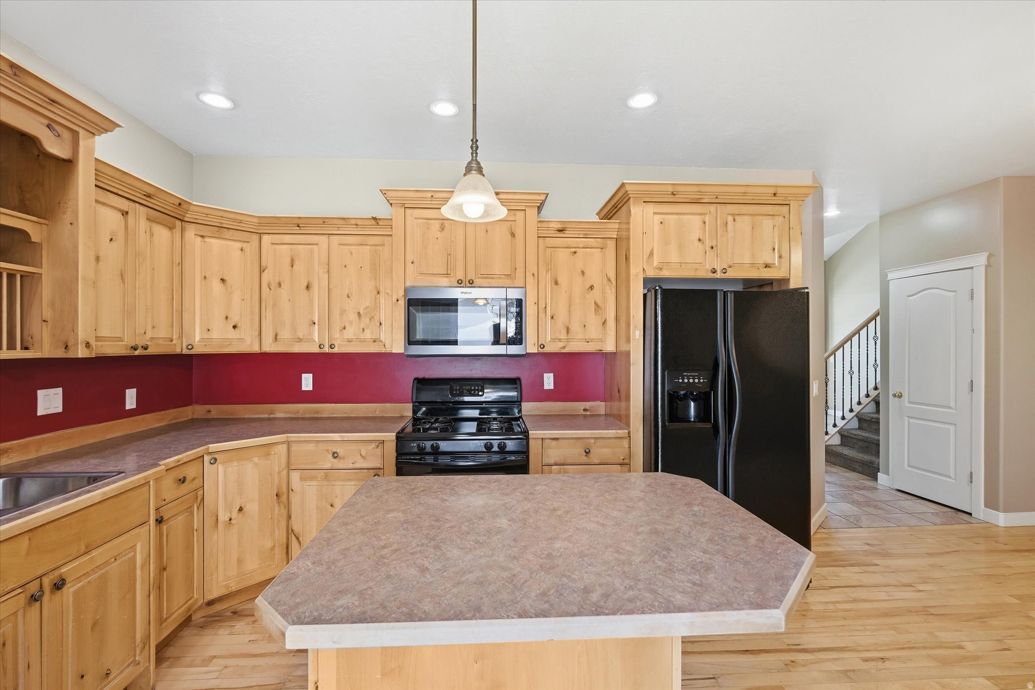 LEXINGTON VILLAGE - Residential