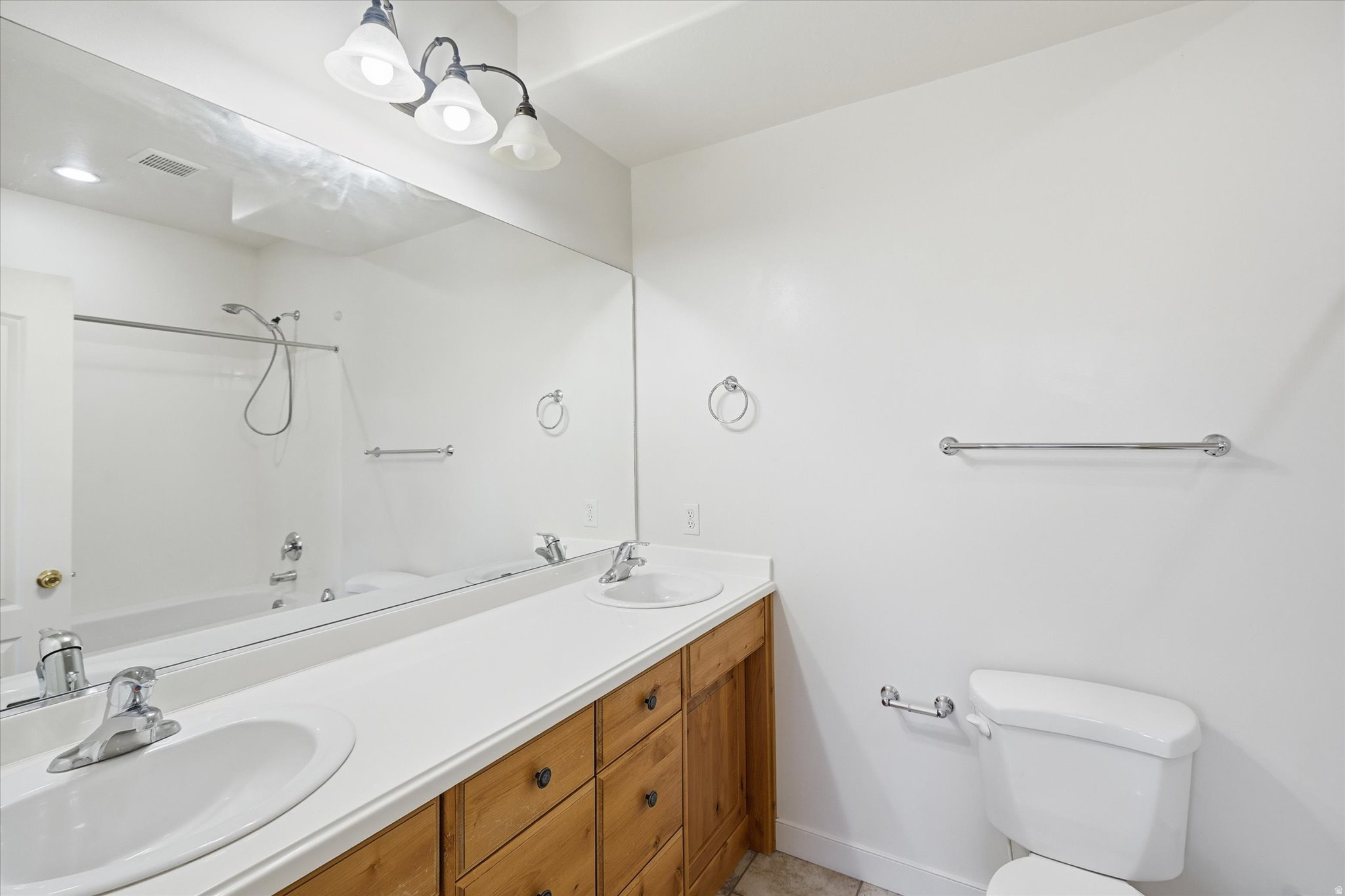 LEXINGTON VILLAGE - Residential