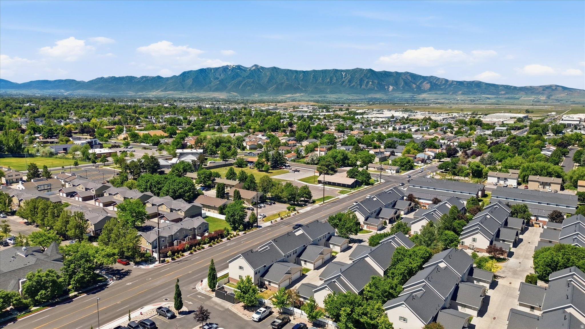 LEXINGTON VILLAGE - Residential