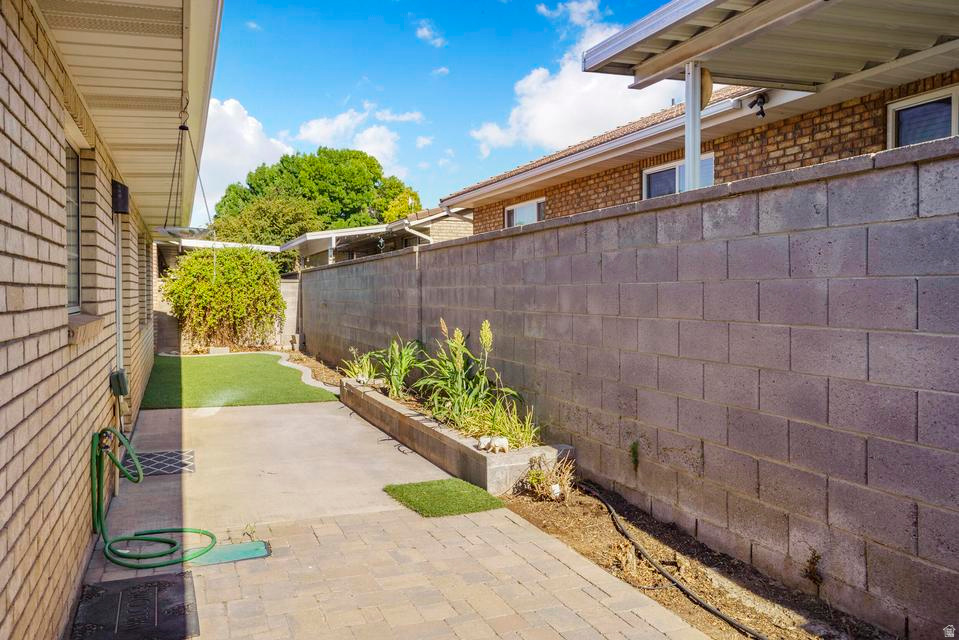 HERITAGE LANE TH 3 - Residential