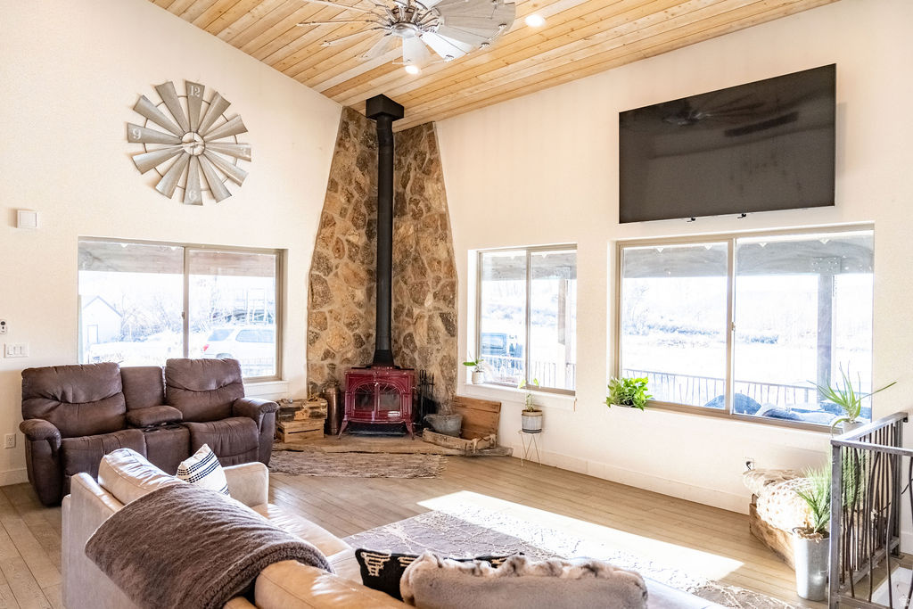 TIMBER LAKES - Residential