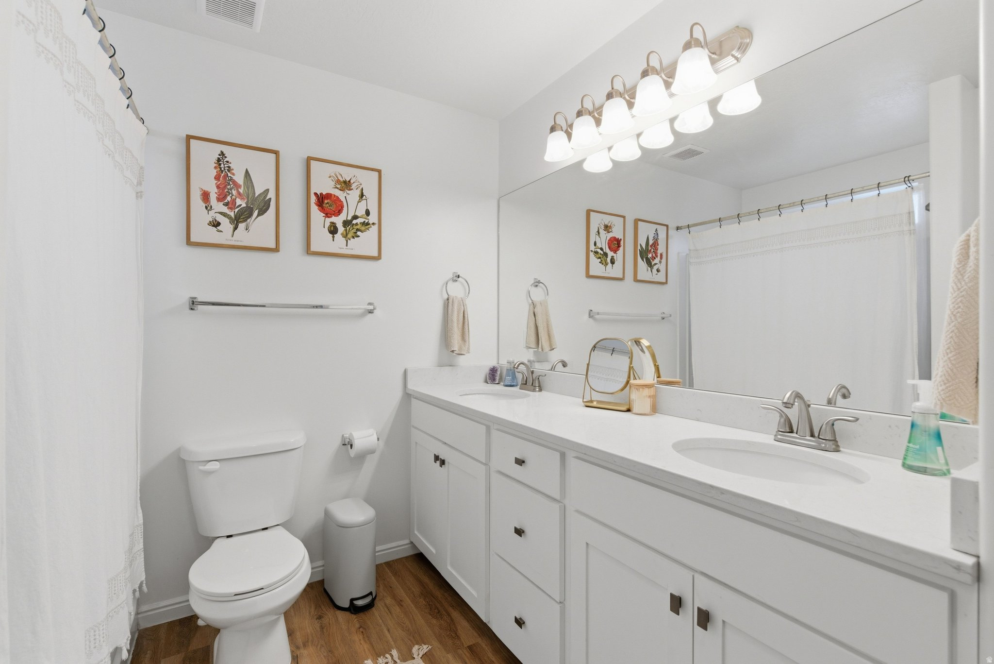 GARDEN GROVE - Residential
