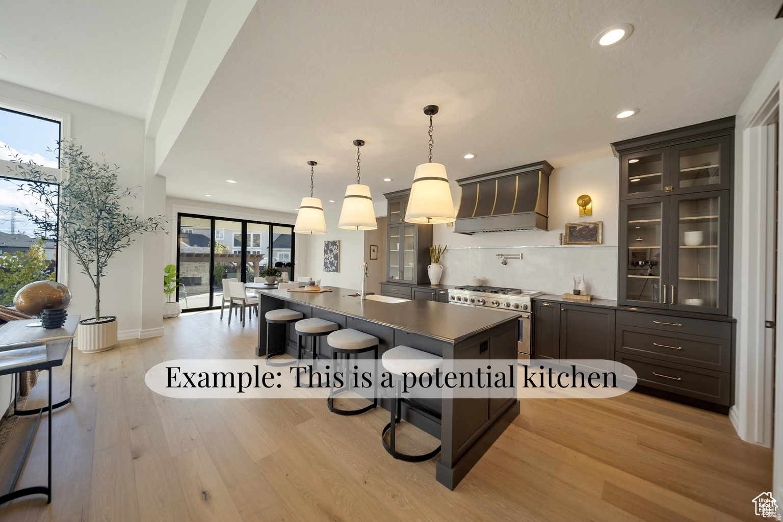 GRANDEUR ESTATES - Residential