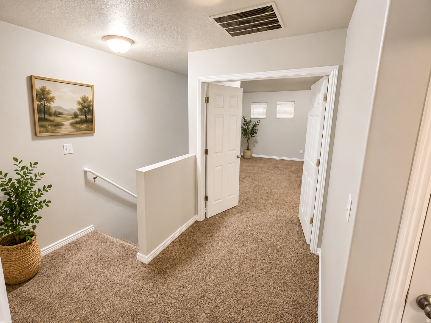 WHISPERING WILLOWS - Residential