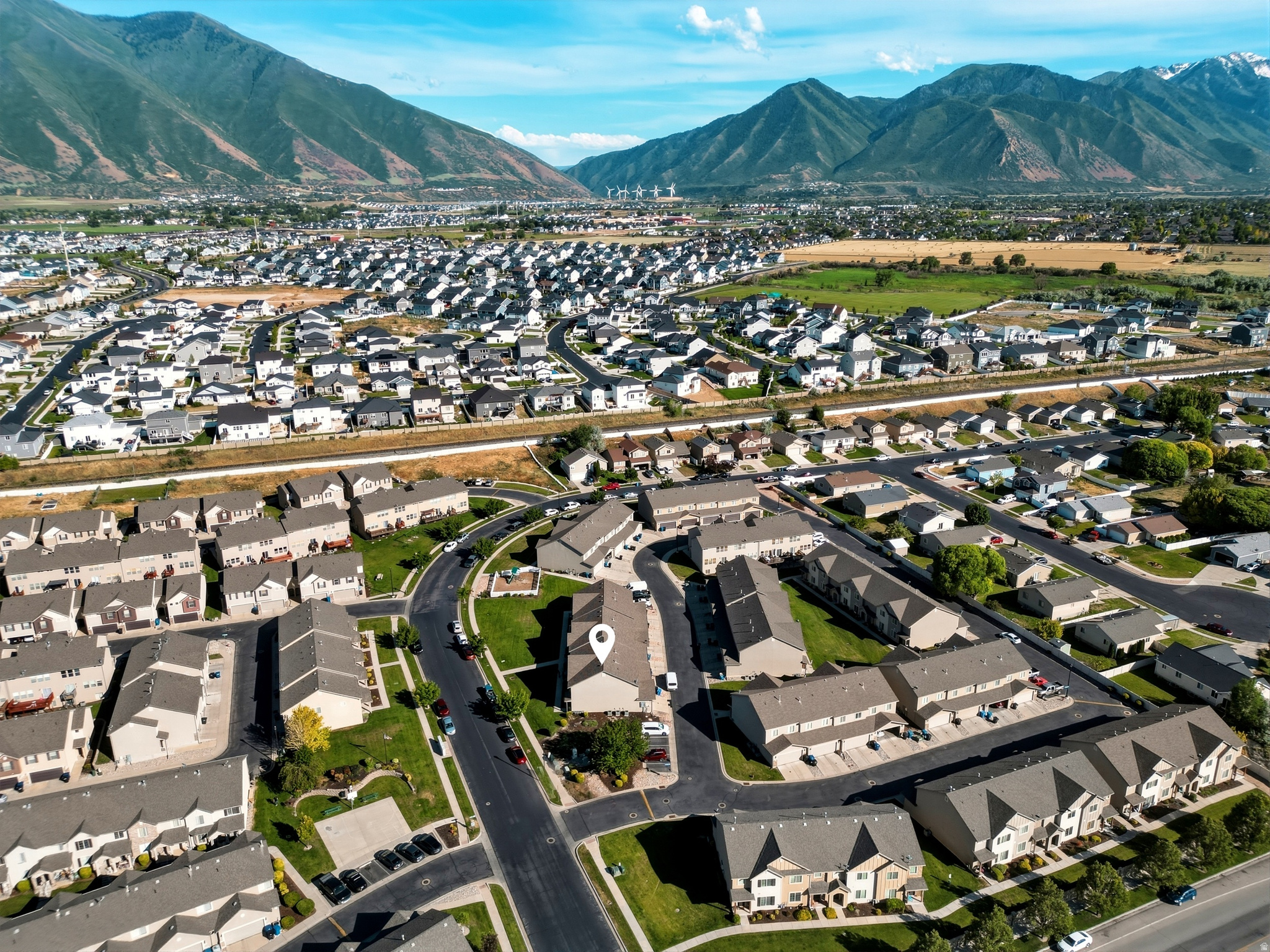 WHISPERING WILLOWS - Residential