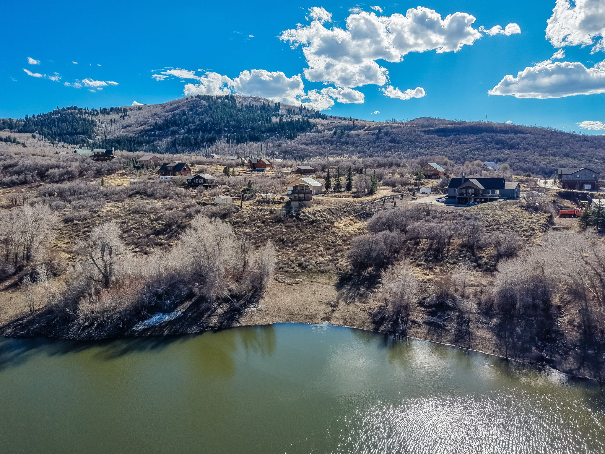 TIMBER LAKES - Residential