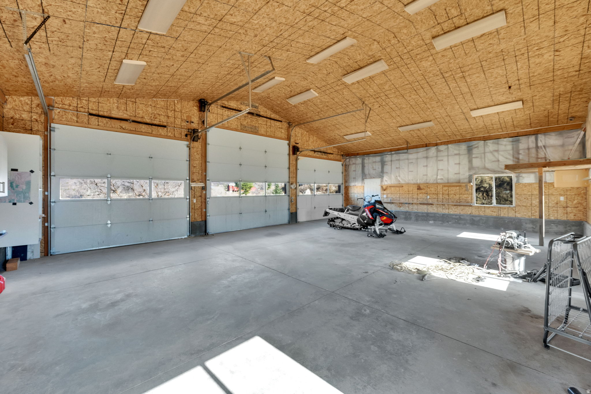 TIMBER LAKES - Residential