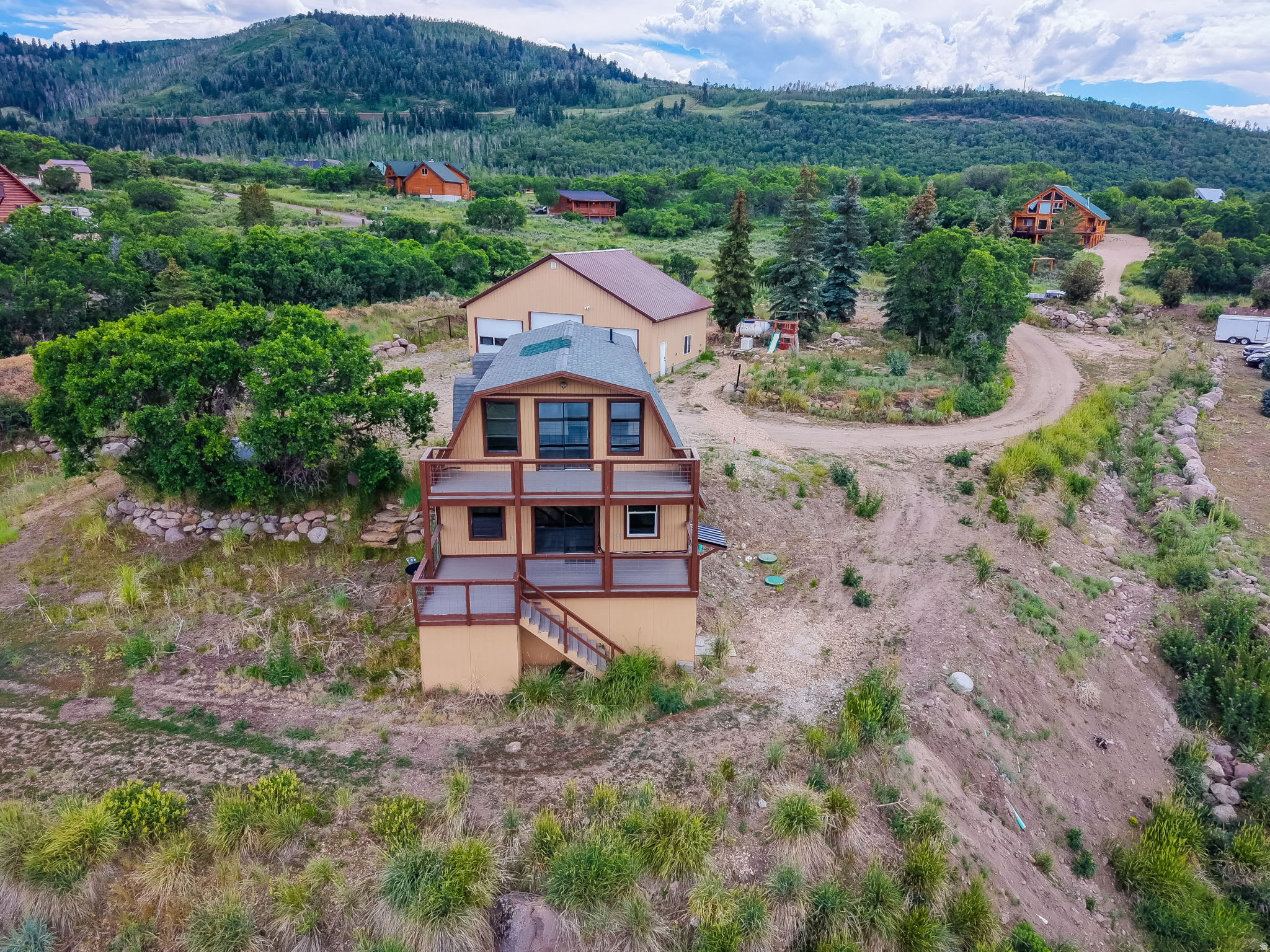 TIMBER LAKES - Residential