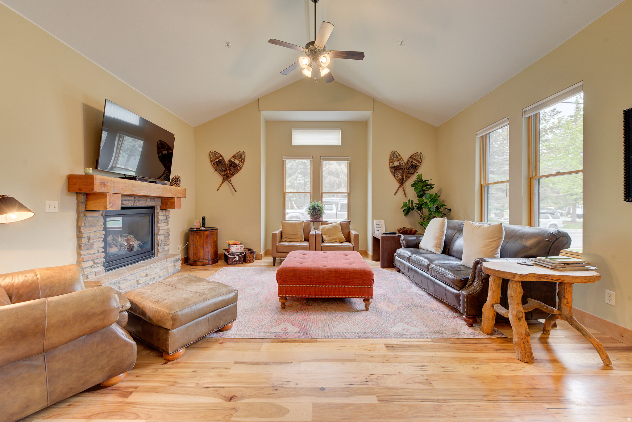 MOOSE LODGE - Residential