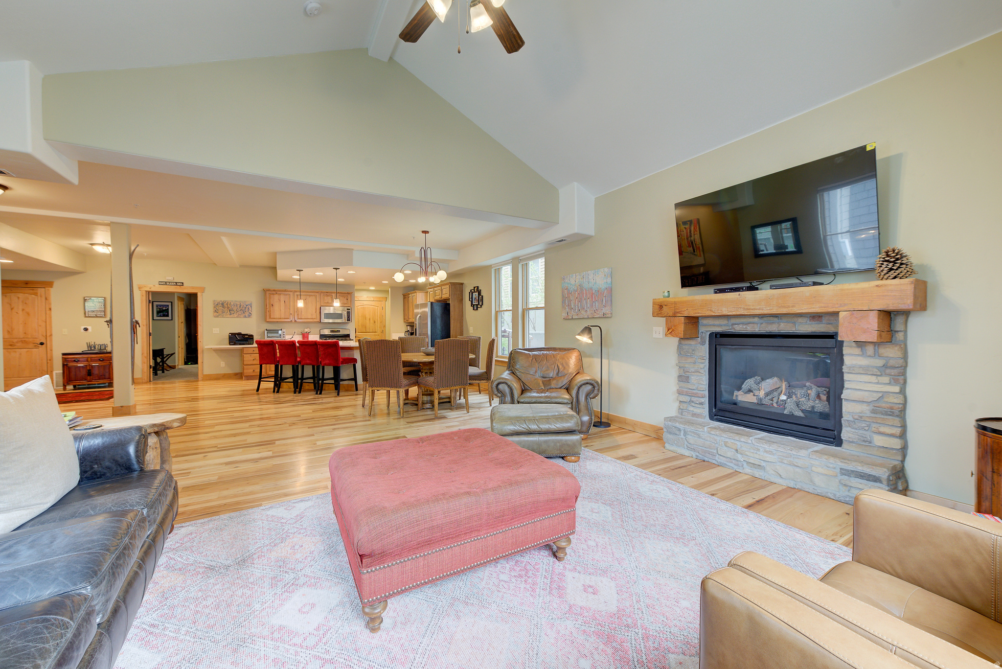 MOOSE LODGE - Residential