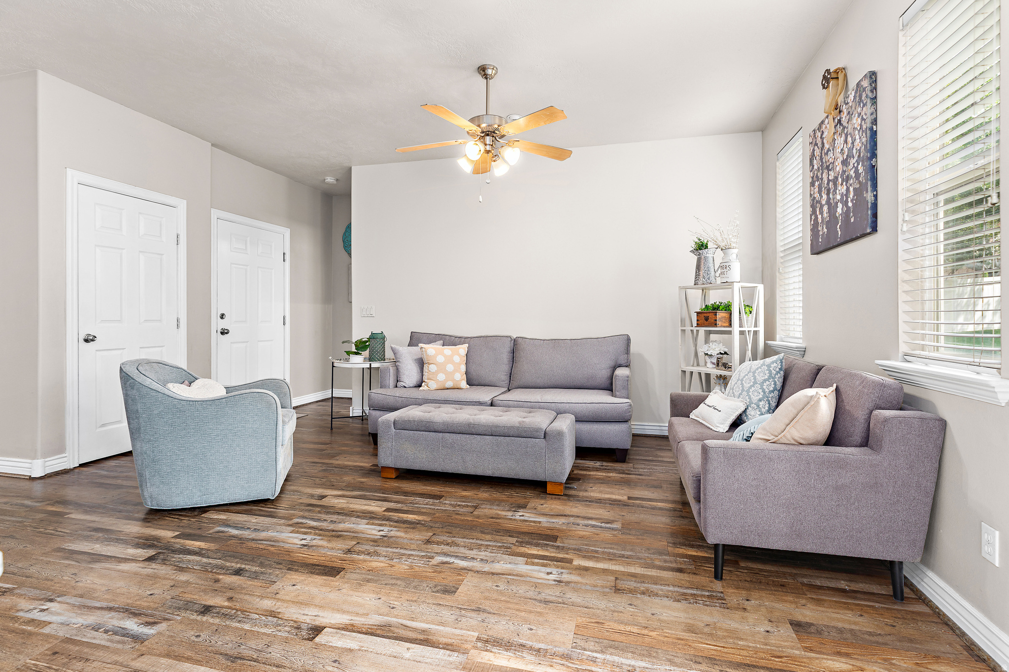 RED OAKS - Residential
