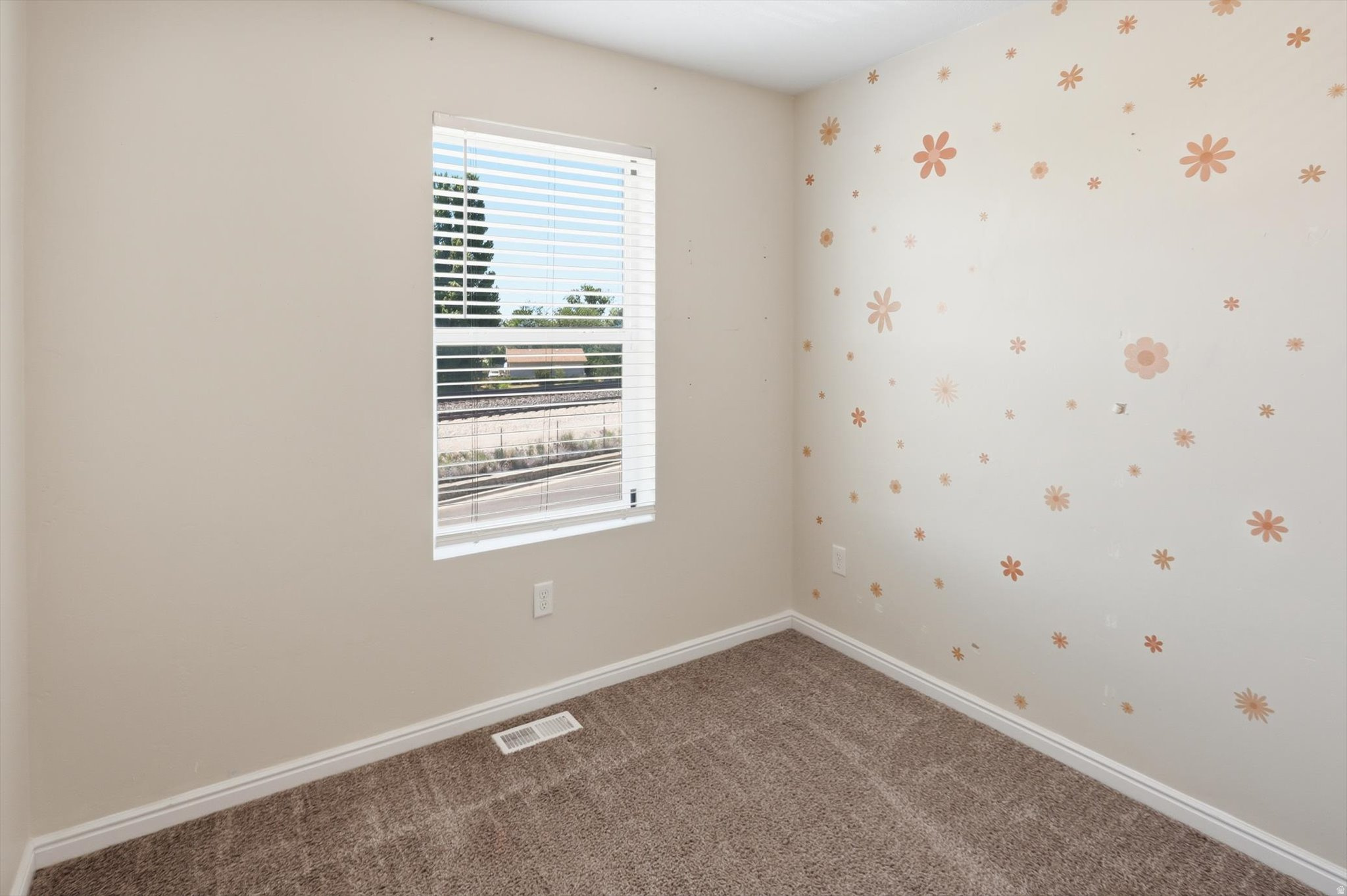 SUNSET PLACE - Residential