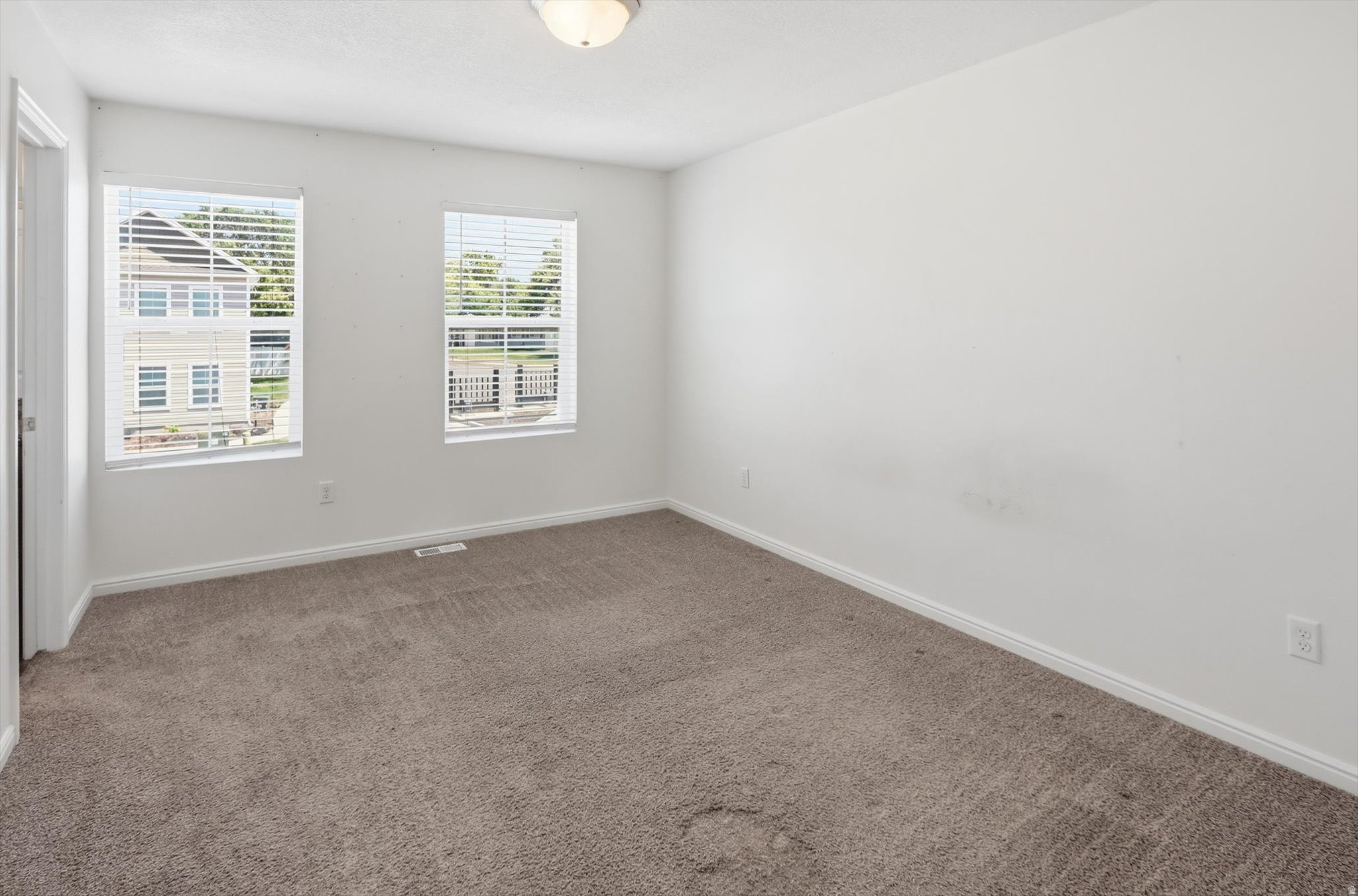 SUNSET PLACE - Residential
