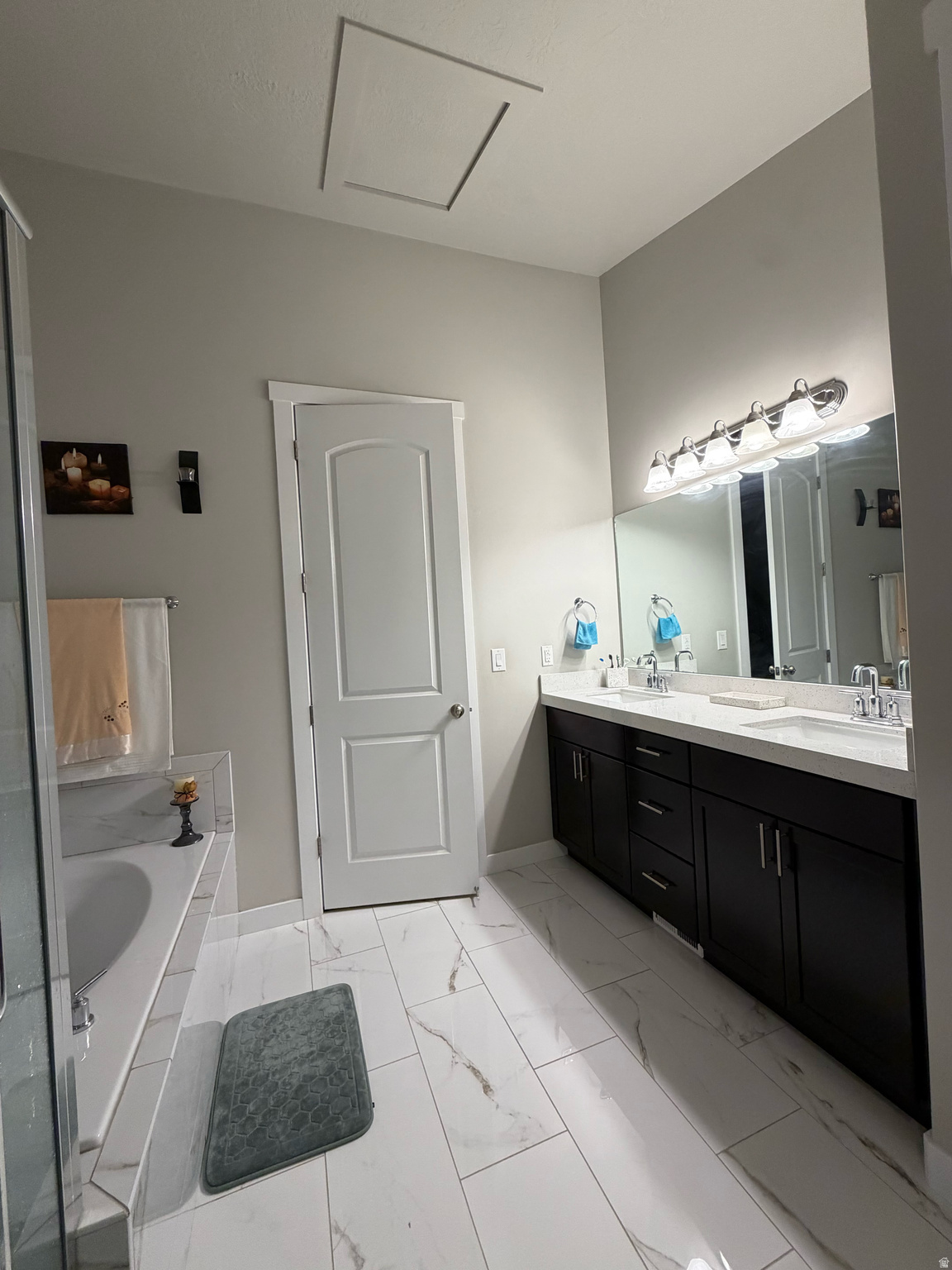 SOMMERGLEN HEIGHTS - Residential