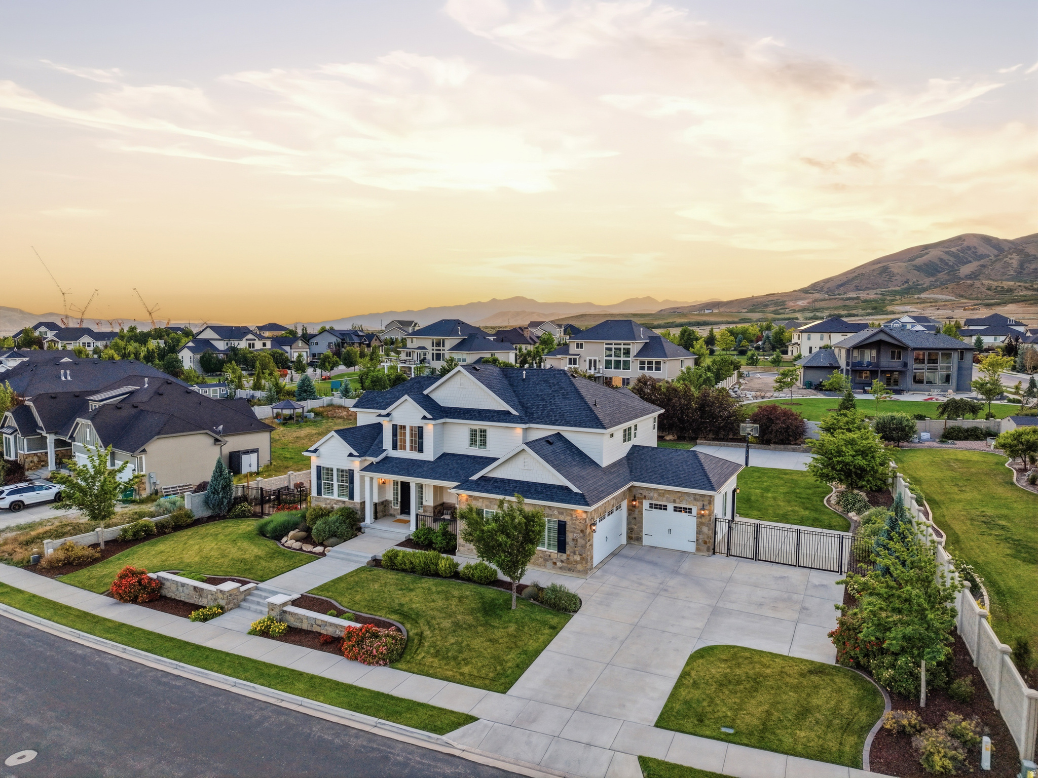 DRY CREEK - Residential