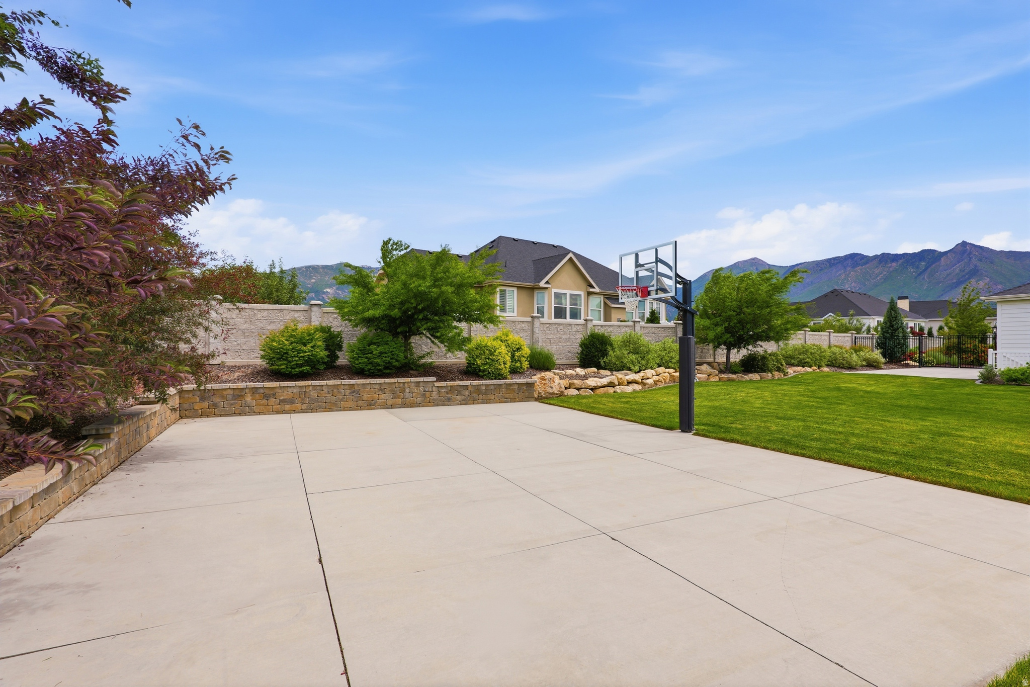DRY CREEK - Residential
