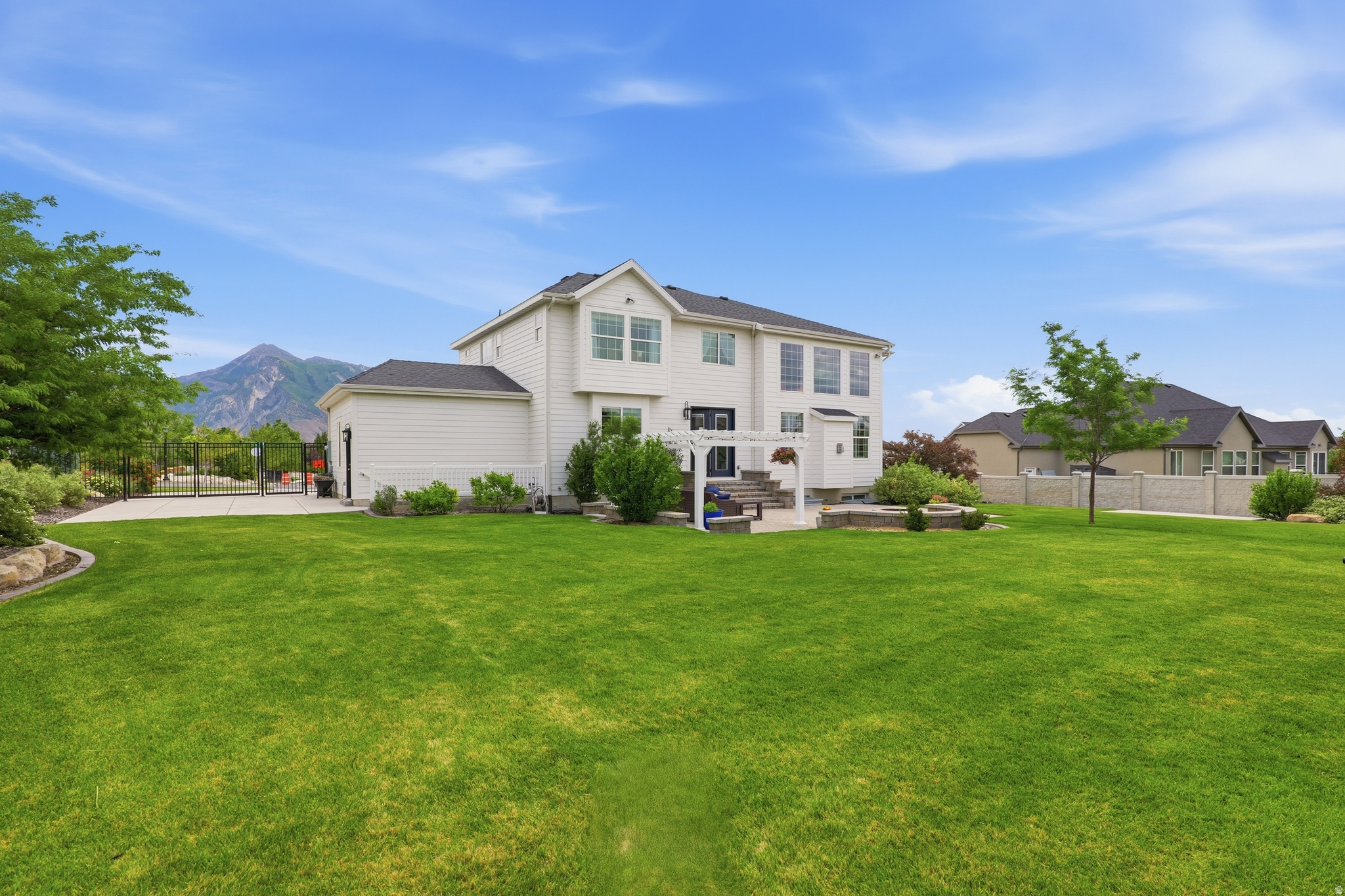 DRY CREEK - Residential