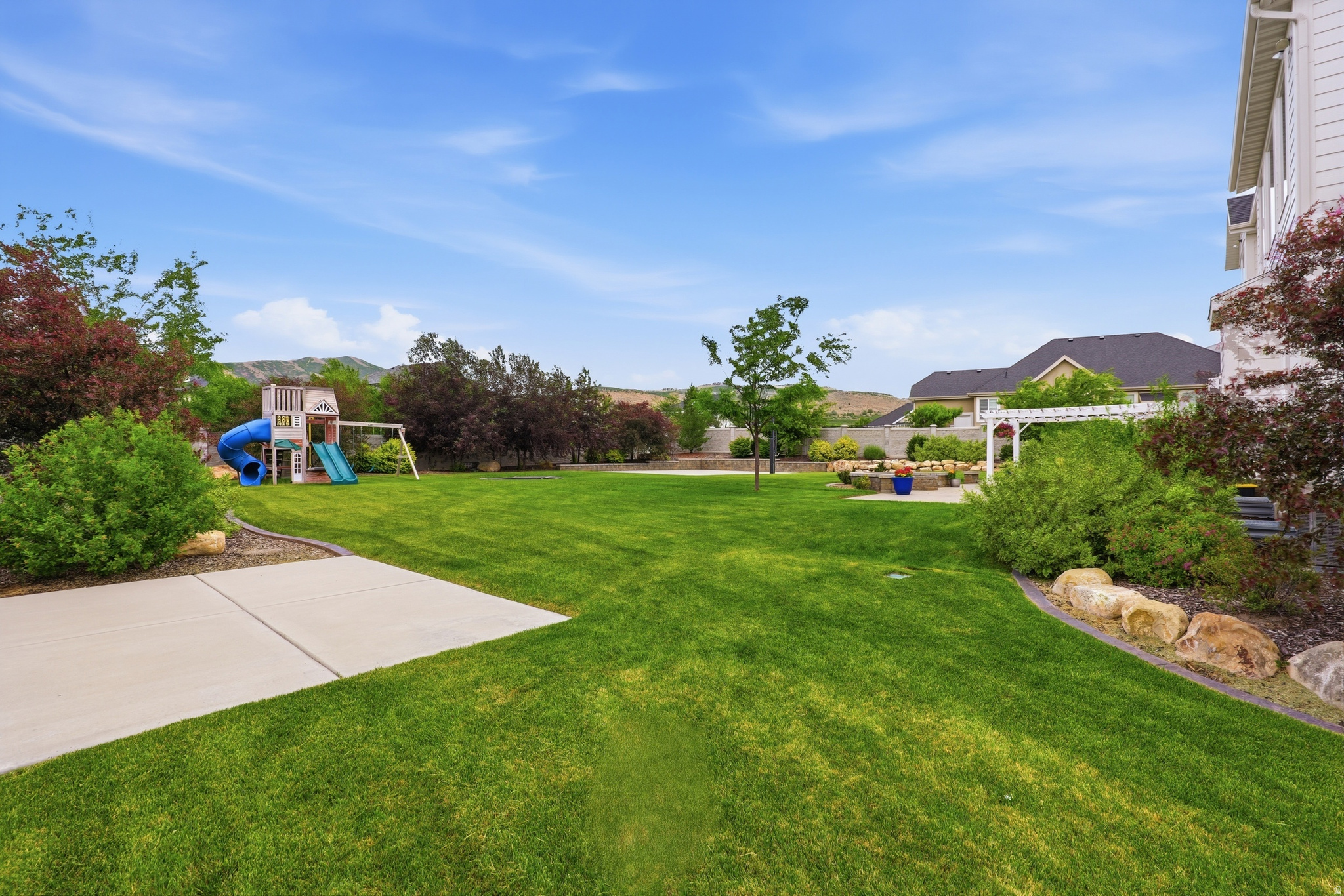DRY CREEK - Residential