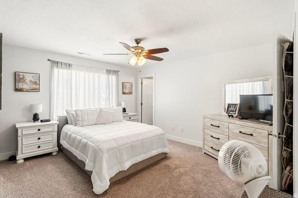 HUNTER GLENN SUBDIVISION - Residential