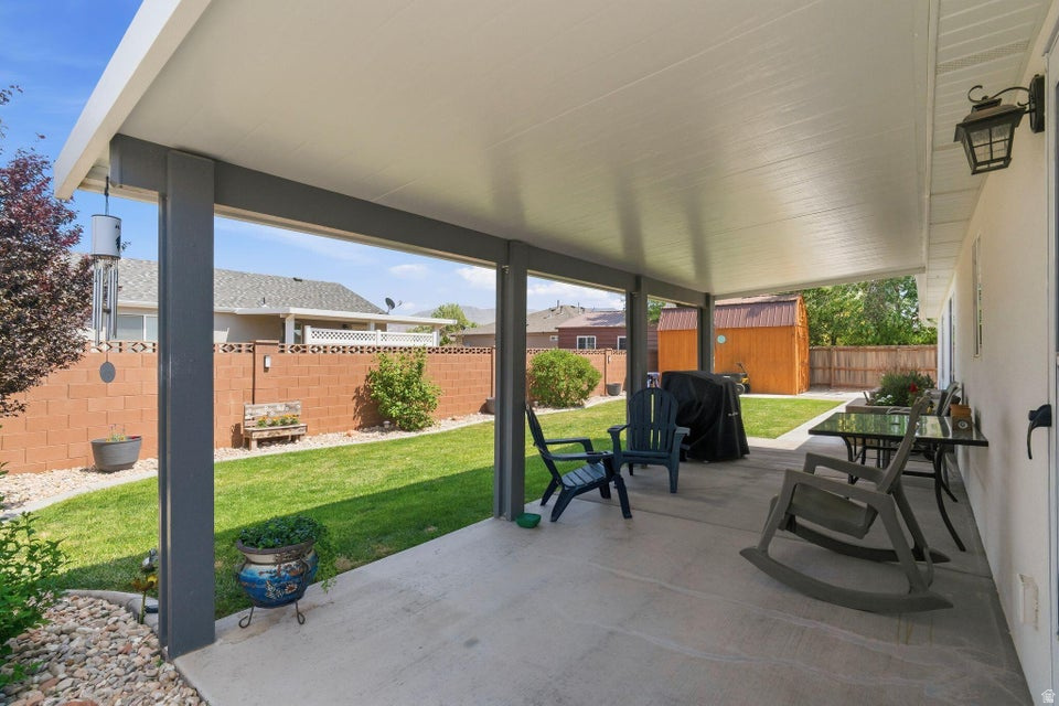 HUNTER GLENN SUBDIVISION - Residential
