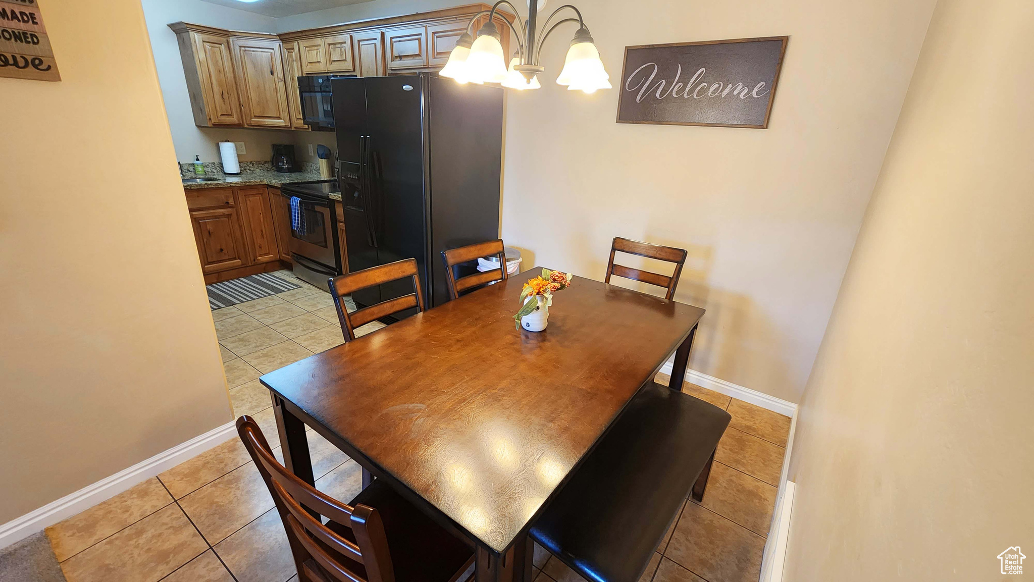 REDCLIFF CONDOS - Residential