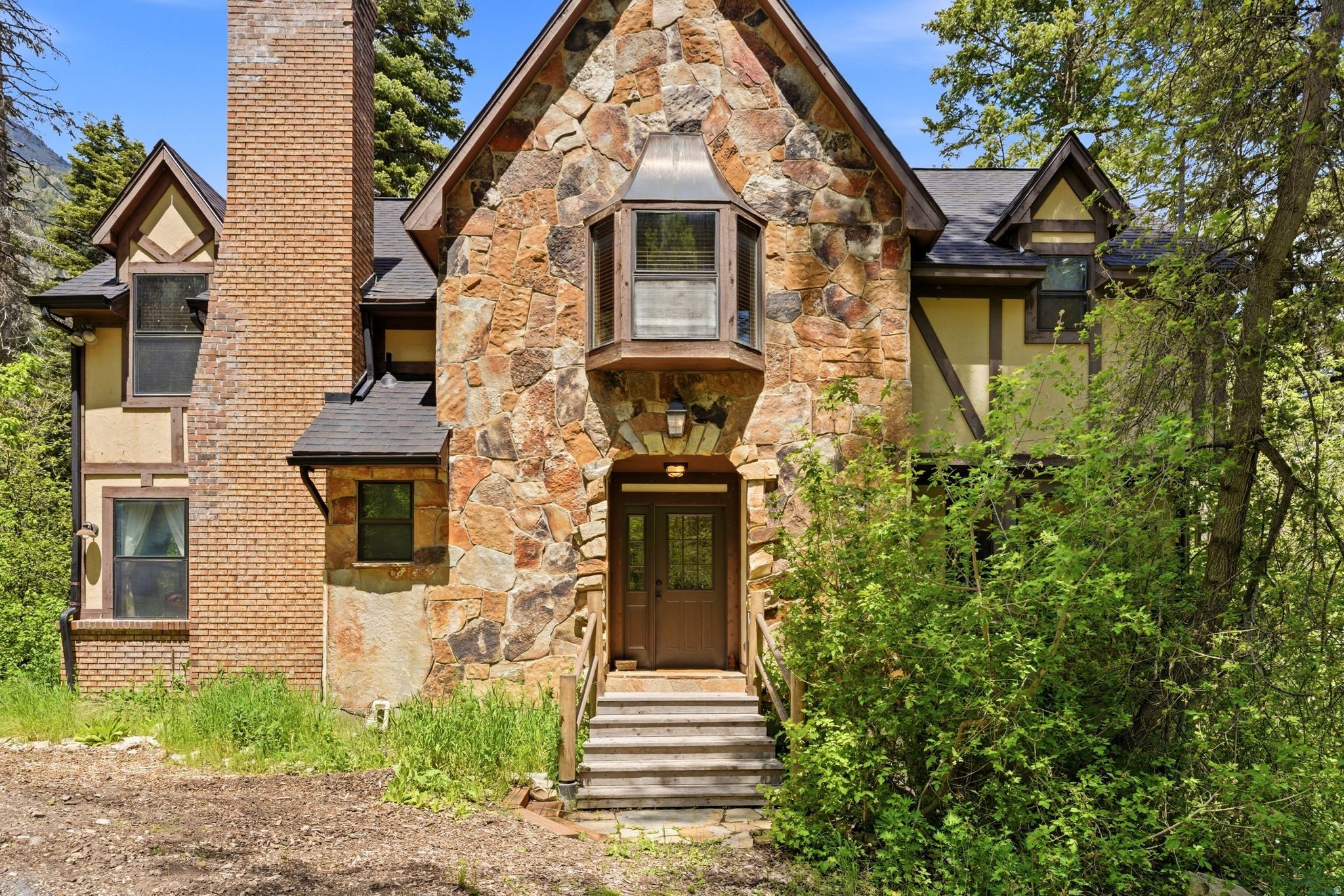 BRICKERHAVEN - Residential