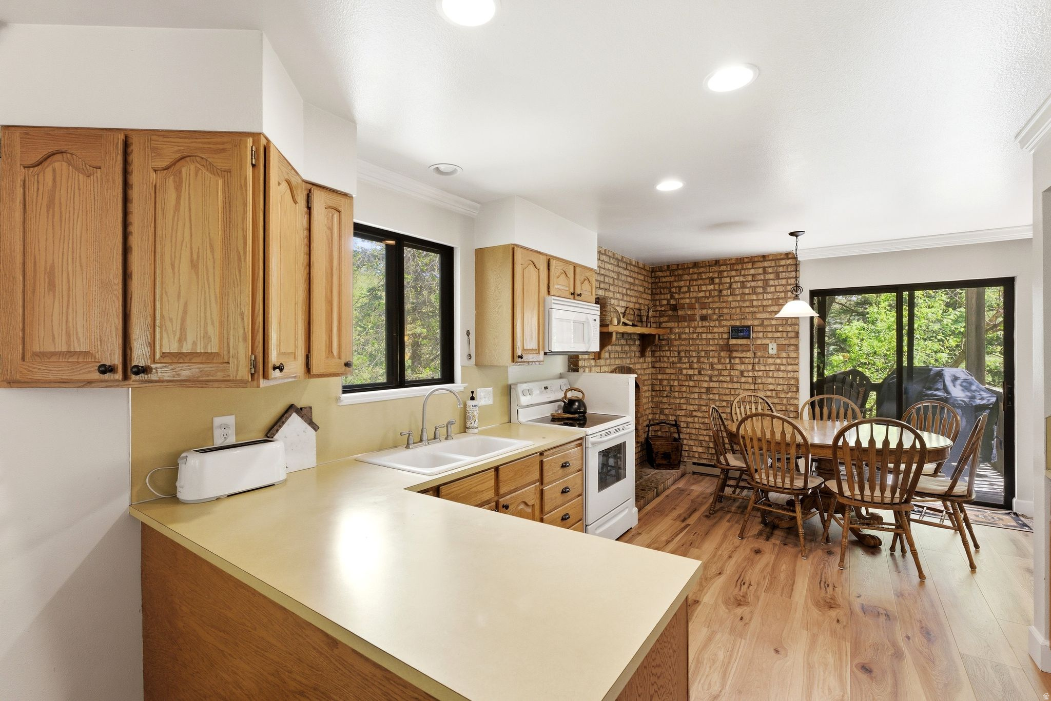 BRICKERHAVEN - Residential