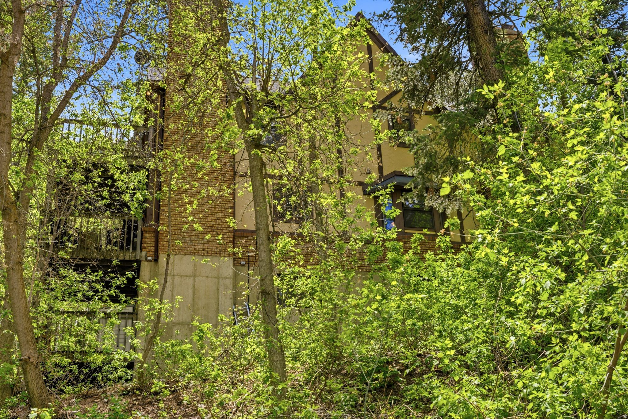 BRICKERHAVEN - Residential