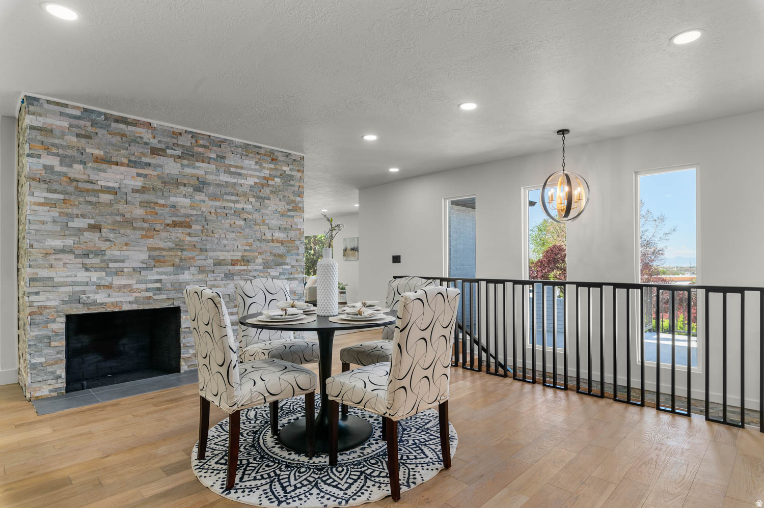 DORMONT ESTATES - Residential